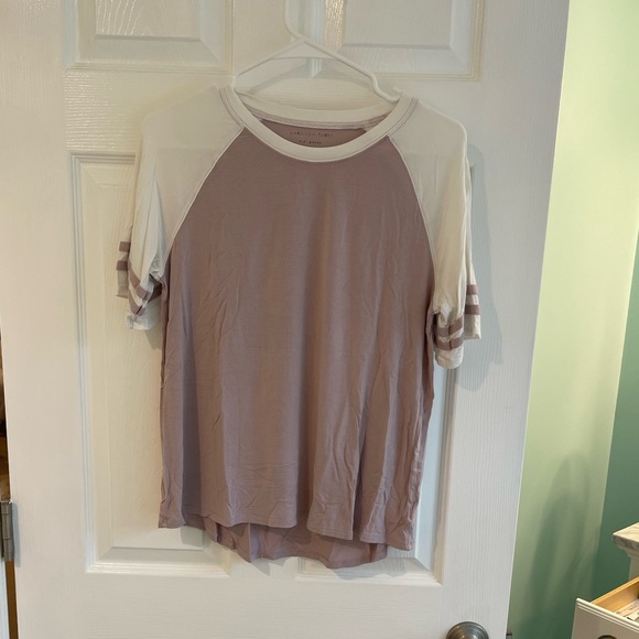 American Eagle tee - Picture 1 of 2